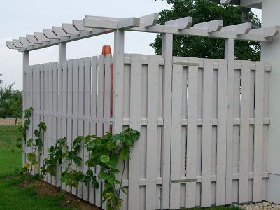 Pergola mit Sichtschutz